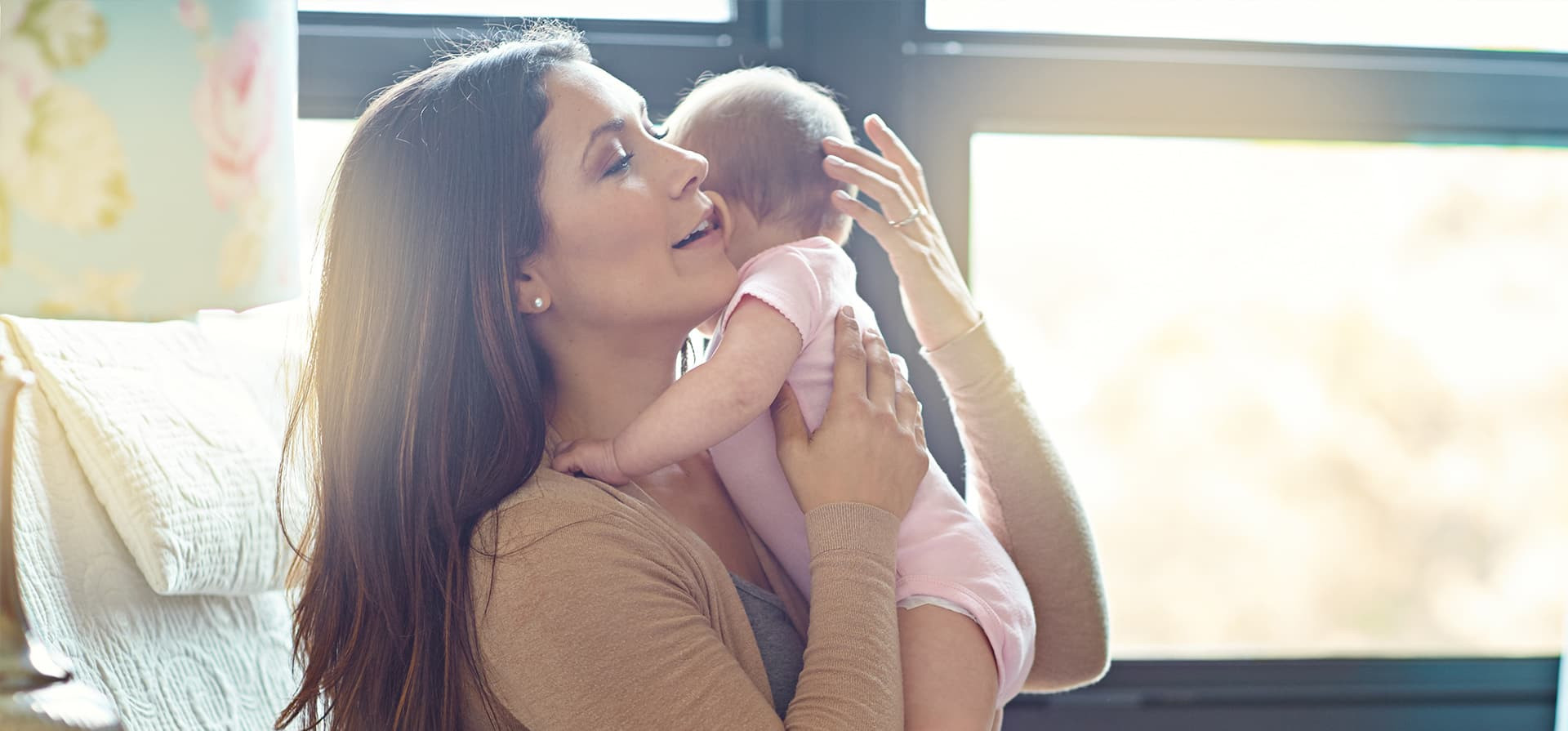 Comment réussir à faire roter bébé ?